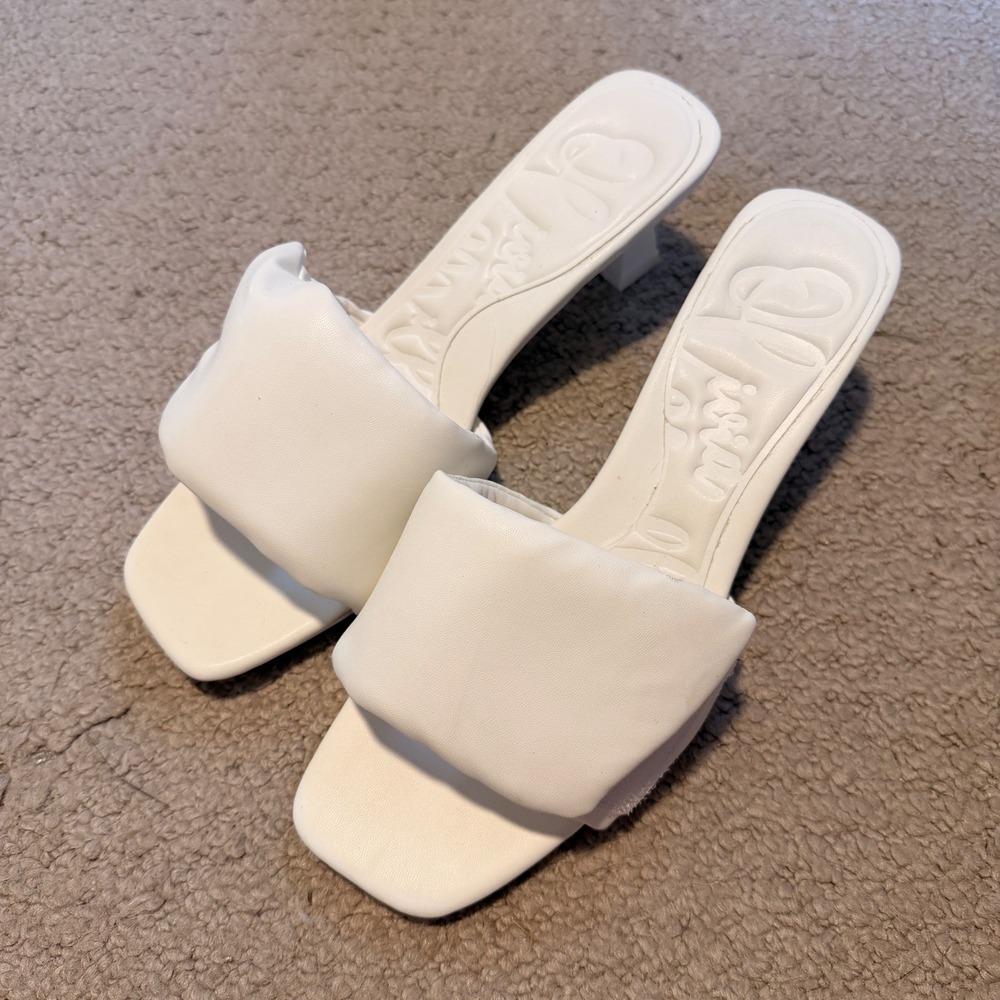 Olivia Jaymes White Padded Strap Square Toe Block Heel Mule Sandals Size 8